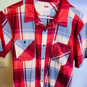 Button up Levi’s dress shirt